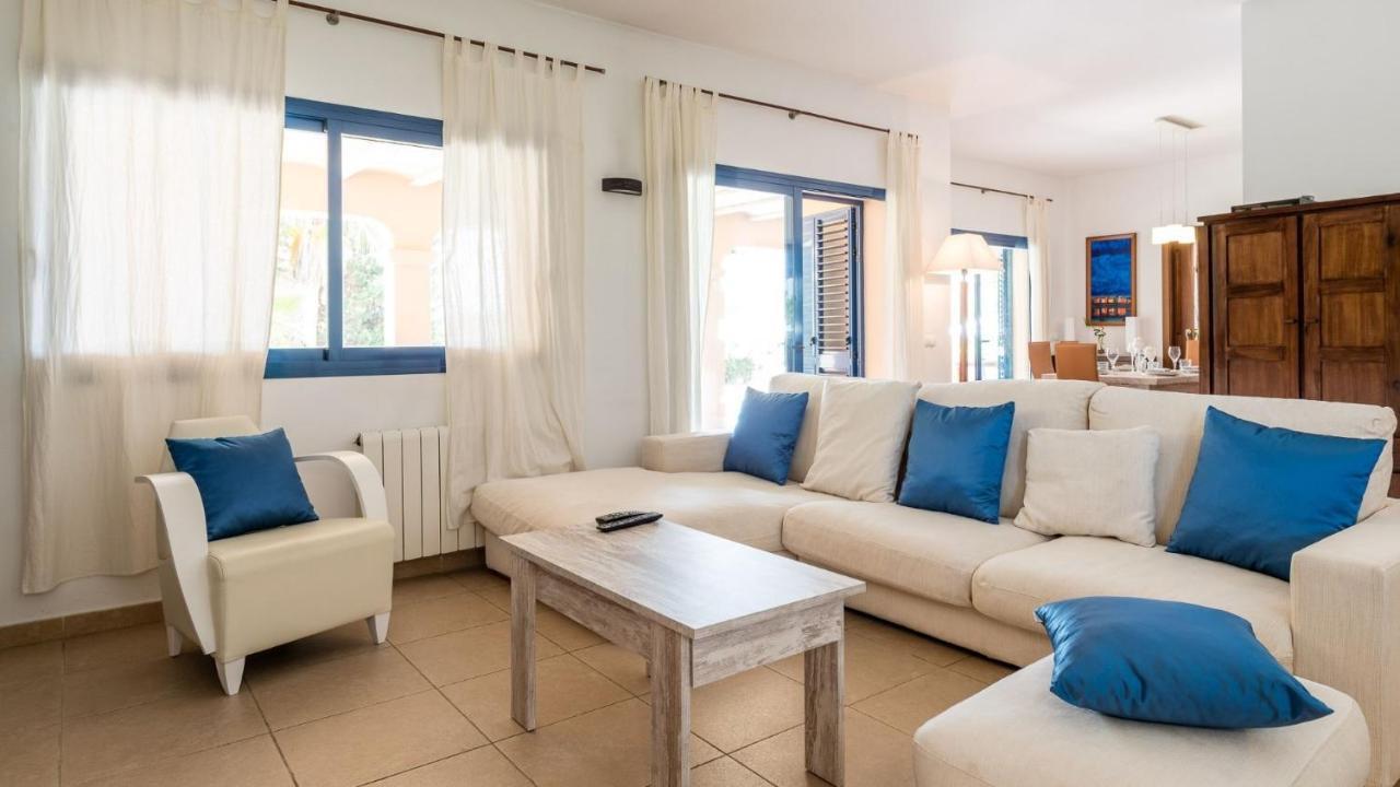 Villa Etruria Close To Playa D'En Bossa Sant Josep de sa Talaia Ngoại thất bức ảnh