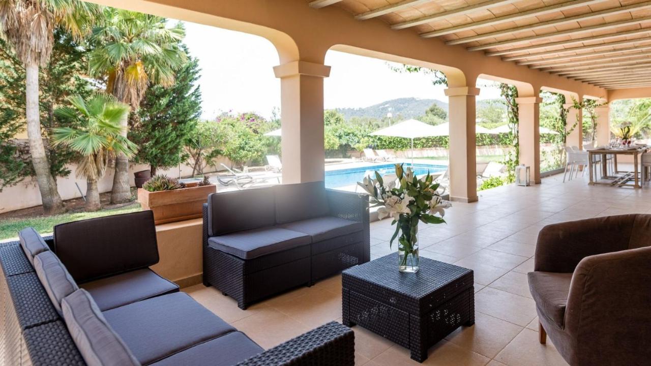 Villa Etruria Close To Playa D'En Bossa Sant Josep de sa Talaia Ngoại thất bức ảnh