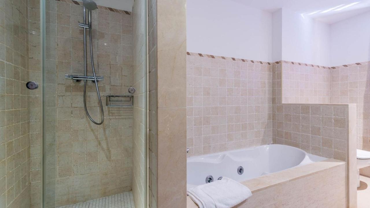 Villa Etruria Close To Playa D'En Bossa Sant Josep de sa Talaia Ngoại thất bức ảnh