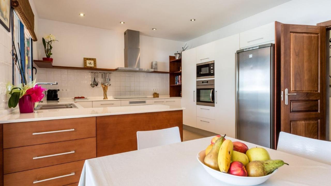 Villa Etruria Close To Playa D'En Bossa Sant Josep de sa Talaia Ngoại thất bức ảnh