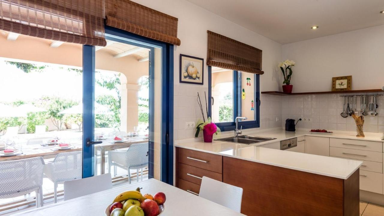 Villa Etruria Close To Playa D'En Bossa Sant Josep de sa Talaia Ngoại thất bức ảnh